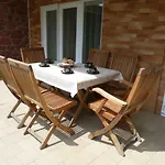 Szabadido Vendeghaz Apartment *