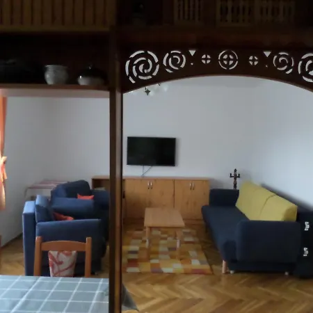 Szabadido Vendeghaz Apartament