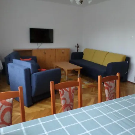 Szabadido Vendeghaz Apartmán Révfülöp