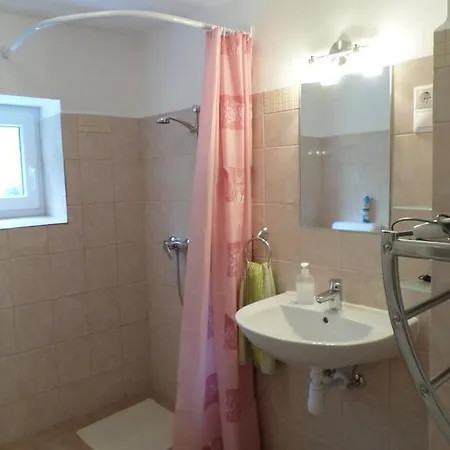 公寓 Szabadido Vendeghaz *