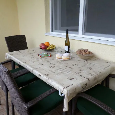 Szabadido Vendeghaz 公寓