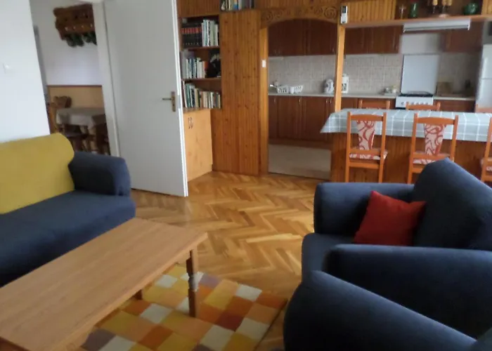 Apartamento Szabadidő