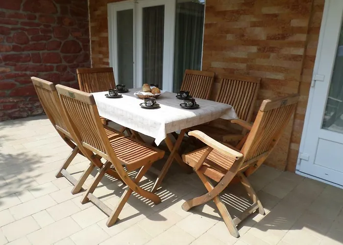 Szabadido Vendeghaz Apartmán *